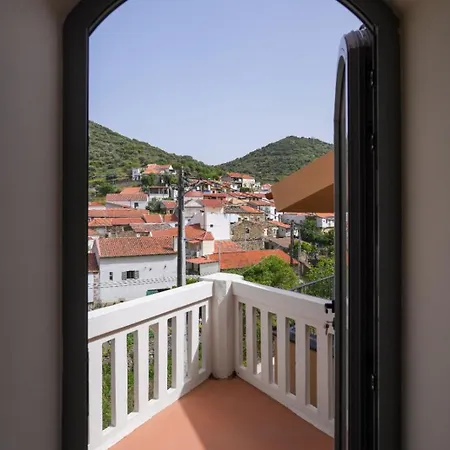 Casa Santos * Mos (Guarda)